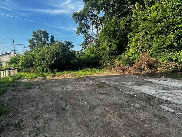 $2,500 | 111 Midkiff Street, Harrisburg, IL 62946