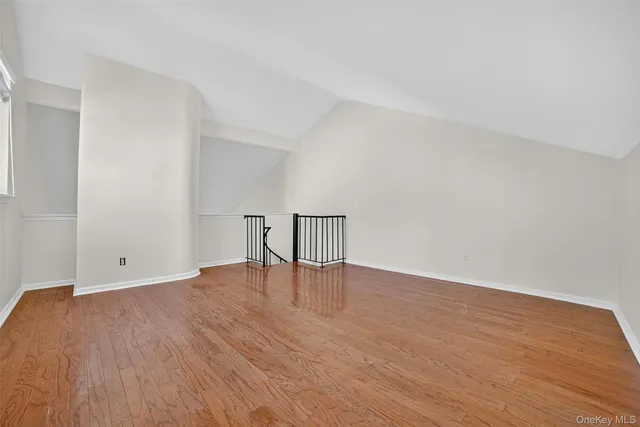 $374,999 | 132 Stonemeadow Drive, South Salem, NY 10590