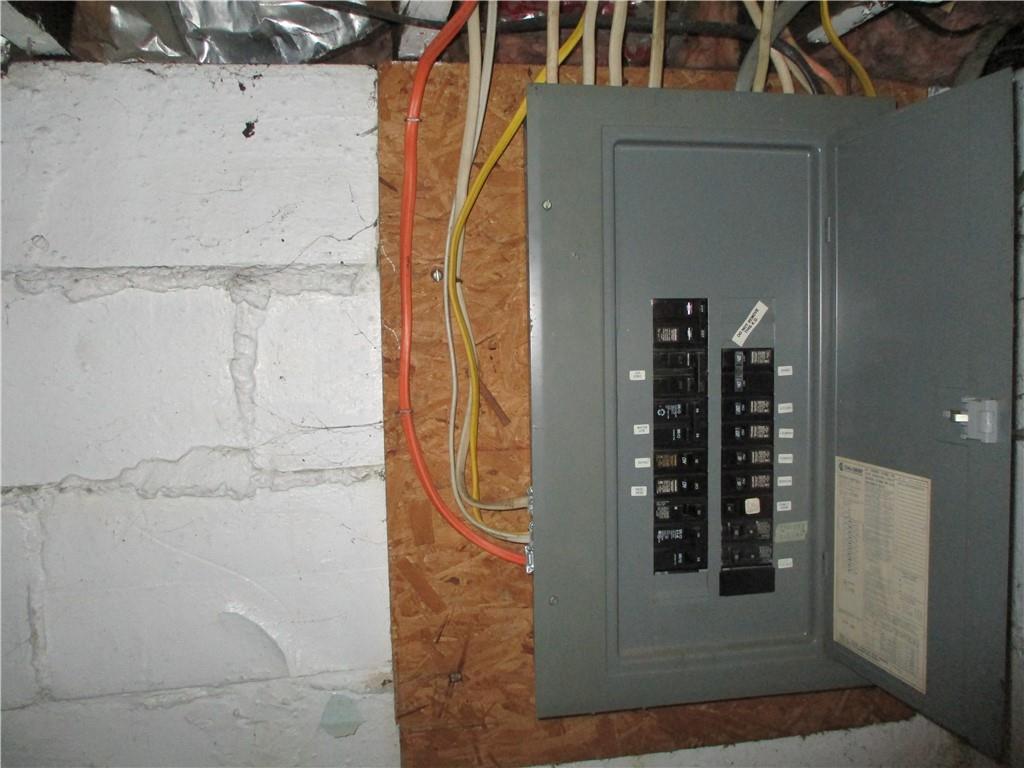 132 Armour Street Richeyville, PA 15358 - Photo 25 of 29 a view of a bathroom