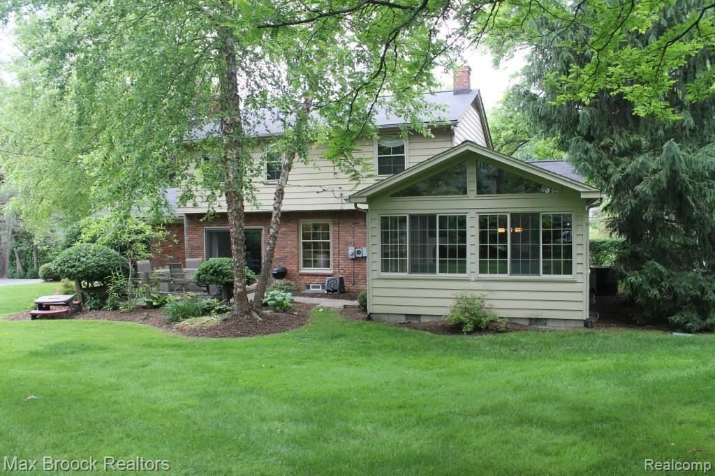 858 Dowling Road Bloomfield Hills, MI 48304 - Photo 27 of 29 IMG_5653.jpg
