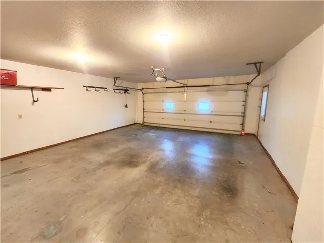 $335,000 | 608 South 12th Terrace, Savannah, MO 64485