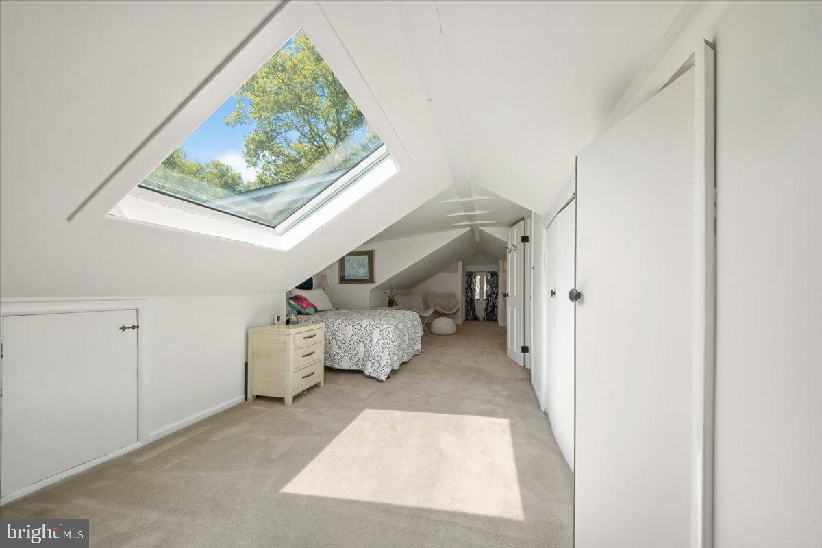 313 Fairview Avenue Moorestown, NJ 08057 - Photo 27 of 47 a view of entryway and livingroom