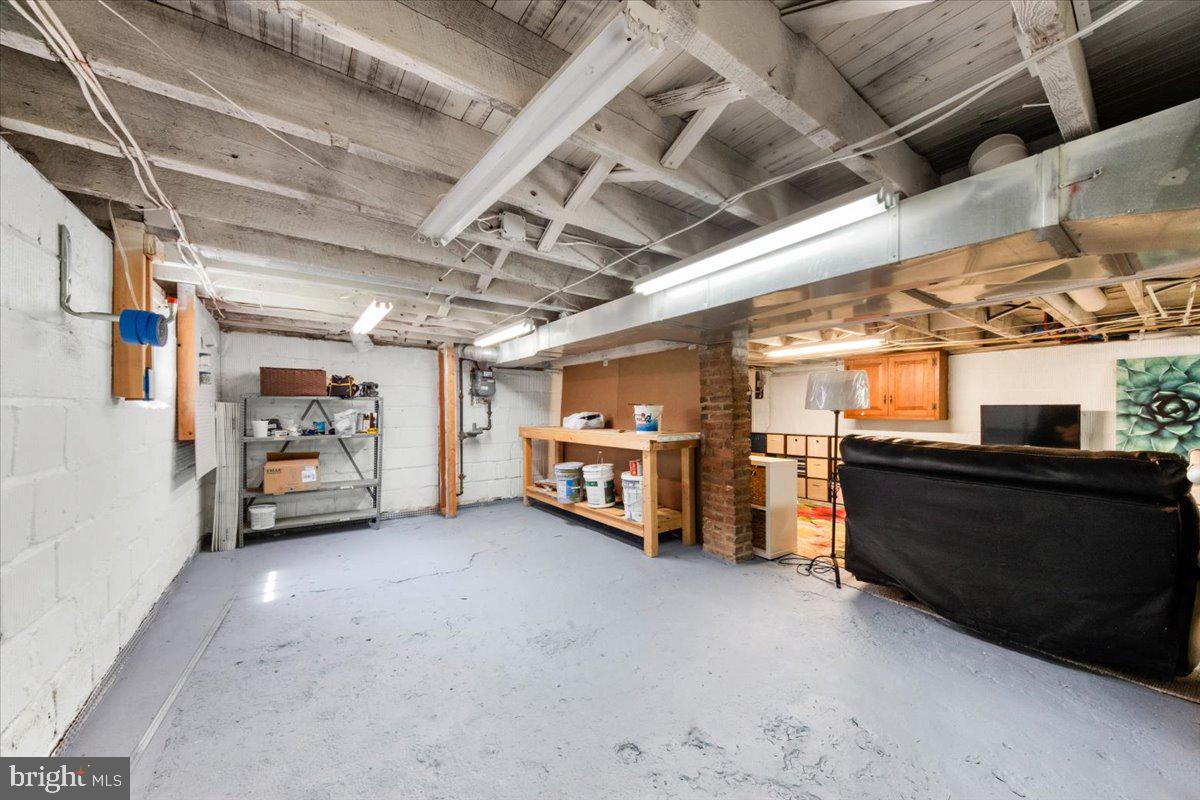 313 Fairview Avenue Moorestown, NJ 08057 - Photo 37 of 47 a view of a car garage