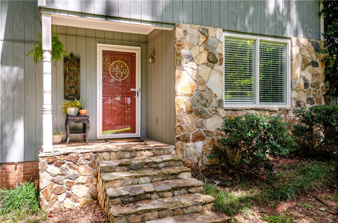 307 Cumberland Way Anderson, SC 29621 - Photo 3 of 31