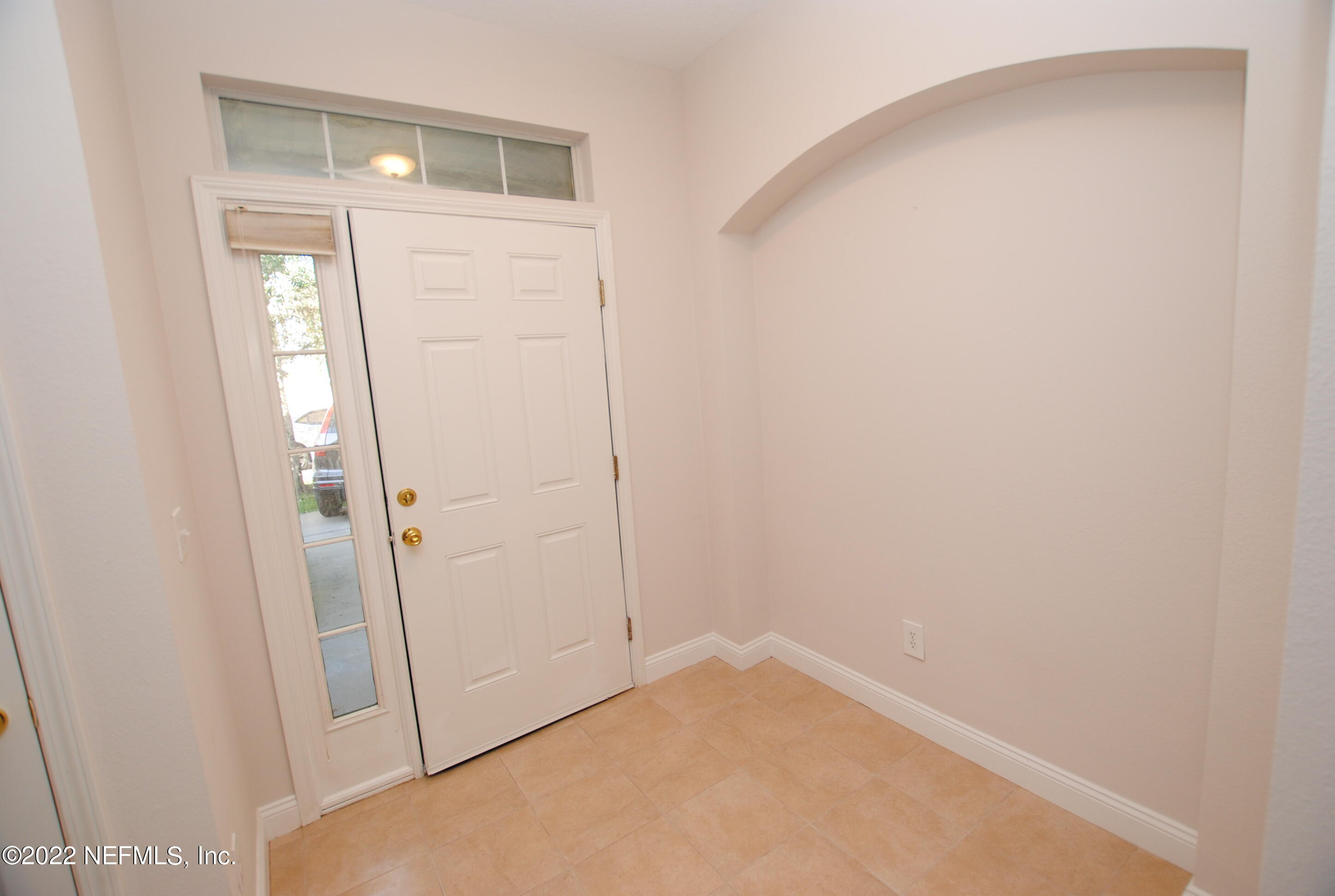 5260 Collins Road, Unit 505 Jacksonville, FL 32244 - Photo 2 of 20 a view of empty room