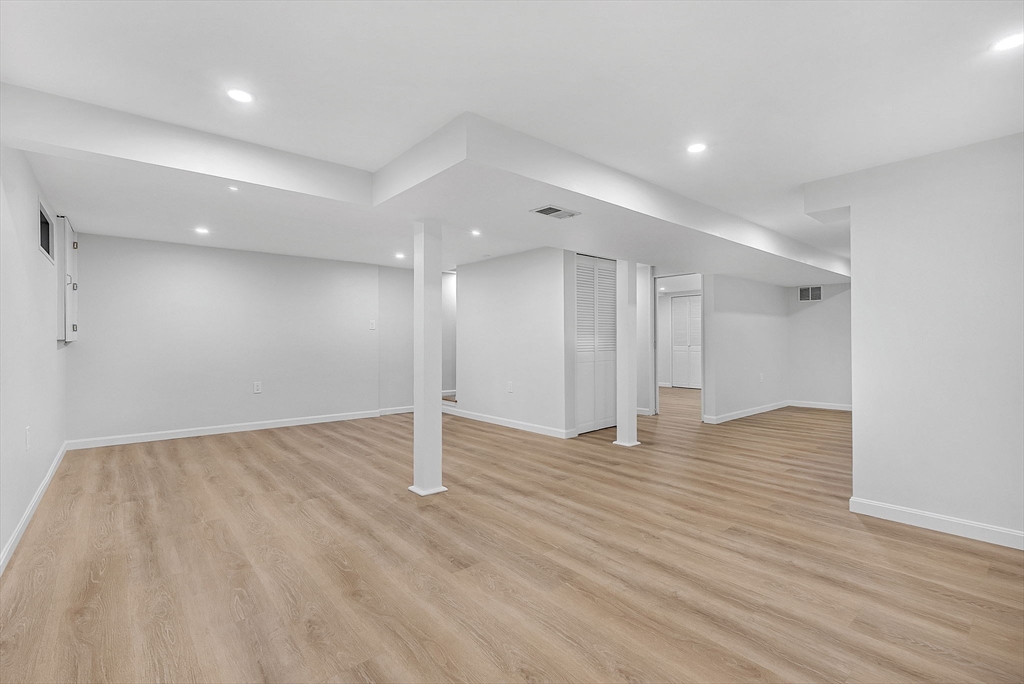 6 Black Oak Road Barnstable, MA 02648 - Photo 16 of 21