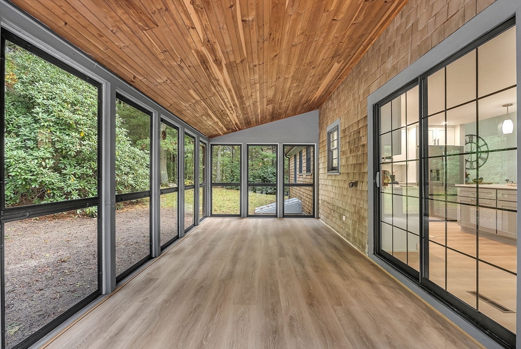 6 Black Oak Road Barnstable, MA 02648 - Photo 18 of 21