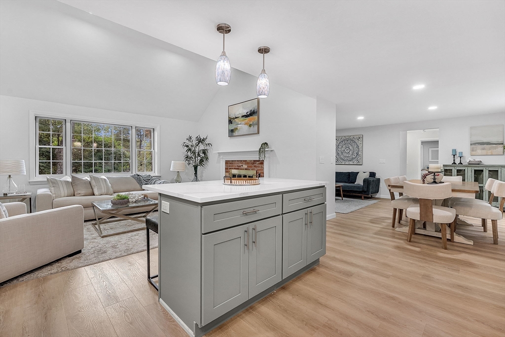 6 Black Oak Road Barnstable, MA 02648 - Photo 8 of 21