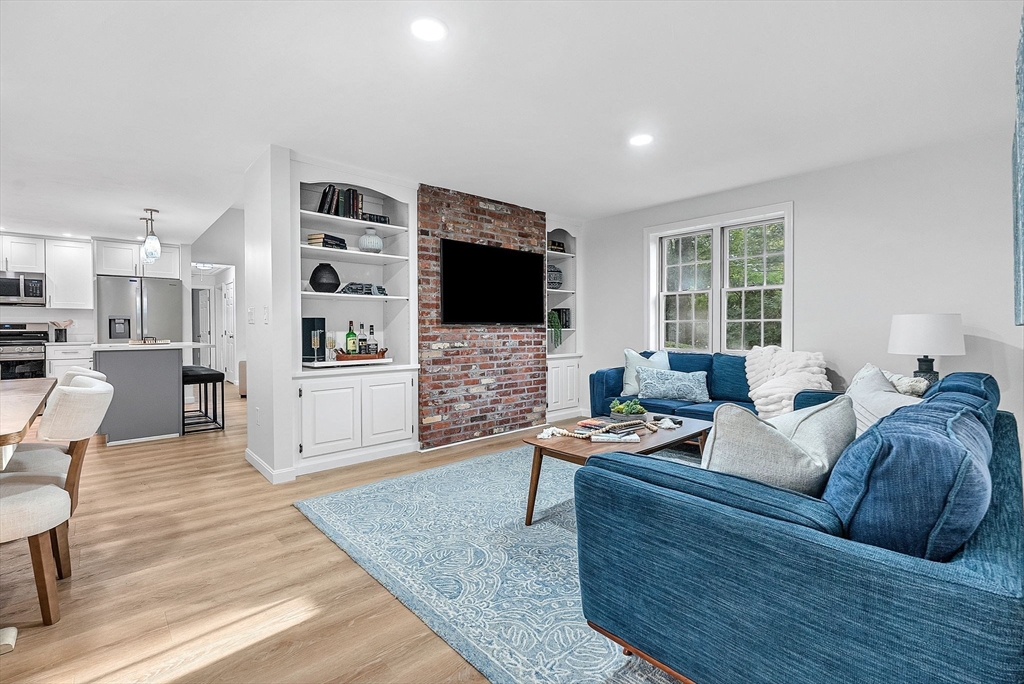 6 Black Oak Road Barnstable, MA 02648 - Photo 10 of 21