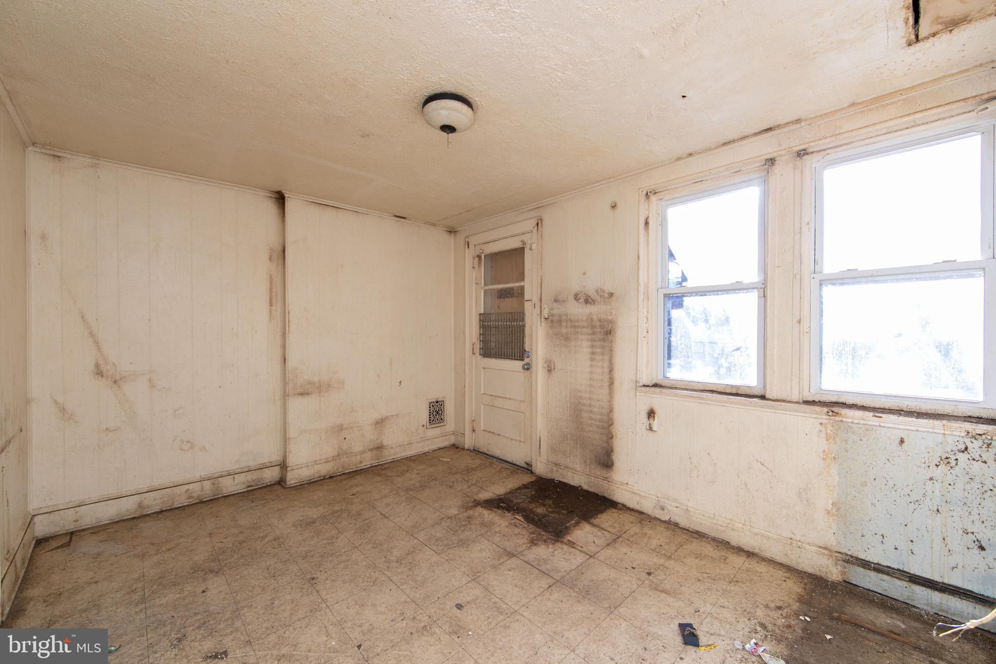 2825 North Constitution Road Camden, NJ 08104 - Photo 9 of 22