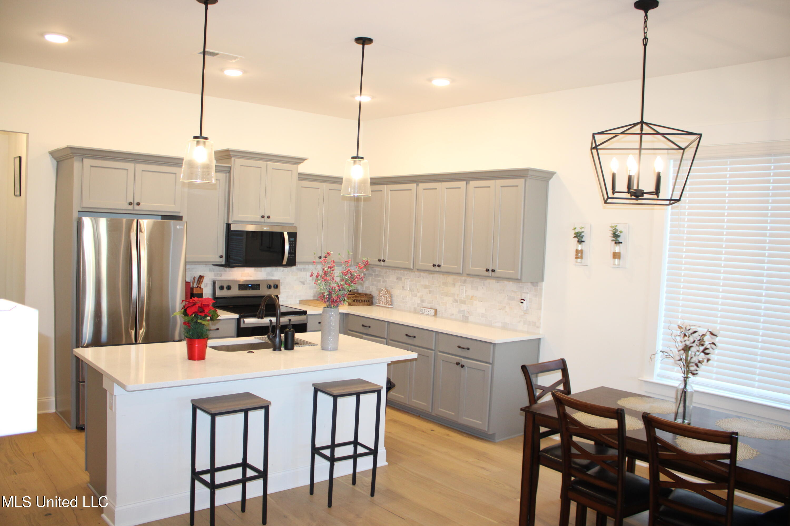 612 Bolivar Drive Nesbit, MS 38651 - Photo 13 of 41 Kitchen