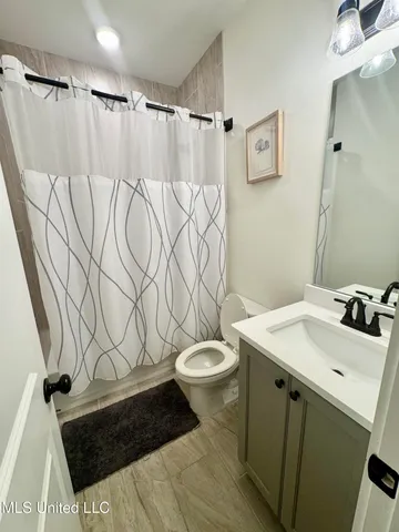 $347,900 | 612 Bolivar Drive, Nesbit, MS 38651