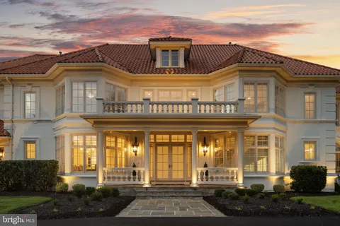 $5,995,000 | 9500 Georgetown Pike, Great Falls, VA 22066