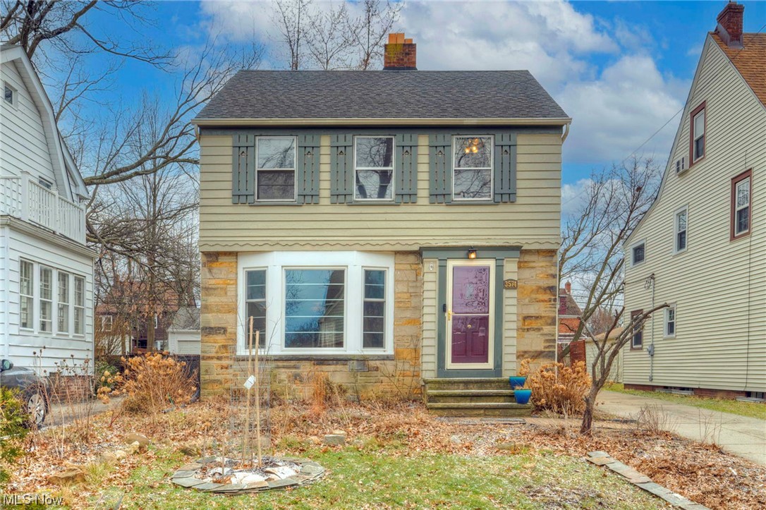3574 Tullamore Road Cleveland, OH 44118 - Photo 1 of 35