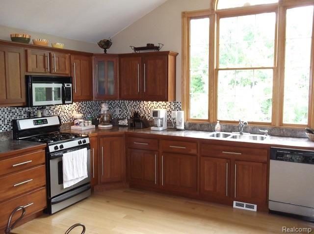 1892 Conley Road Attica, MI 48412 - Photo 5 of 30 Conley Road 3.jpg