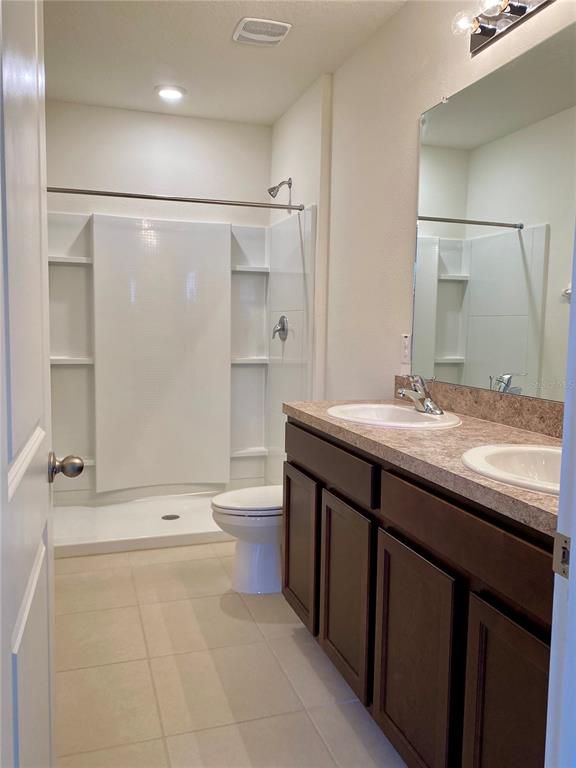 32935 Kaloko Road Wesley Chapel, FL 33543 - Photo 5 of 14