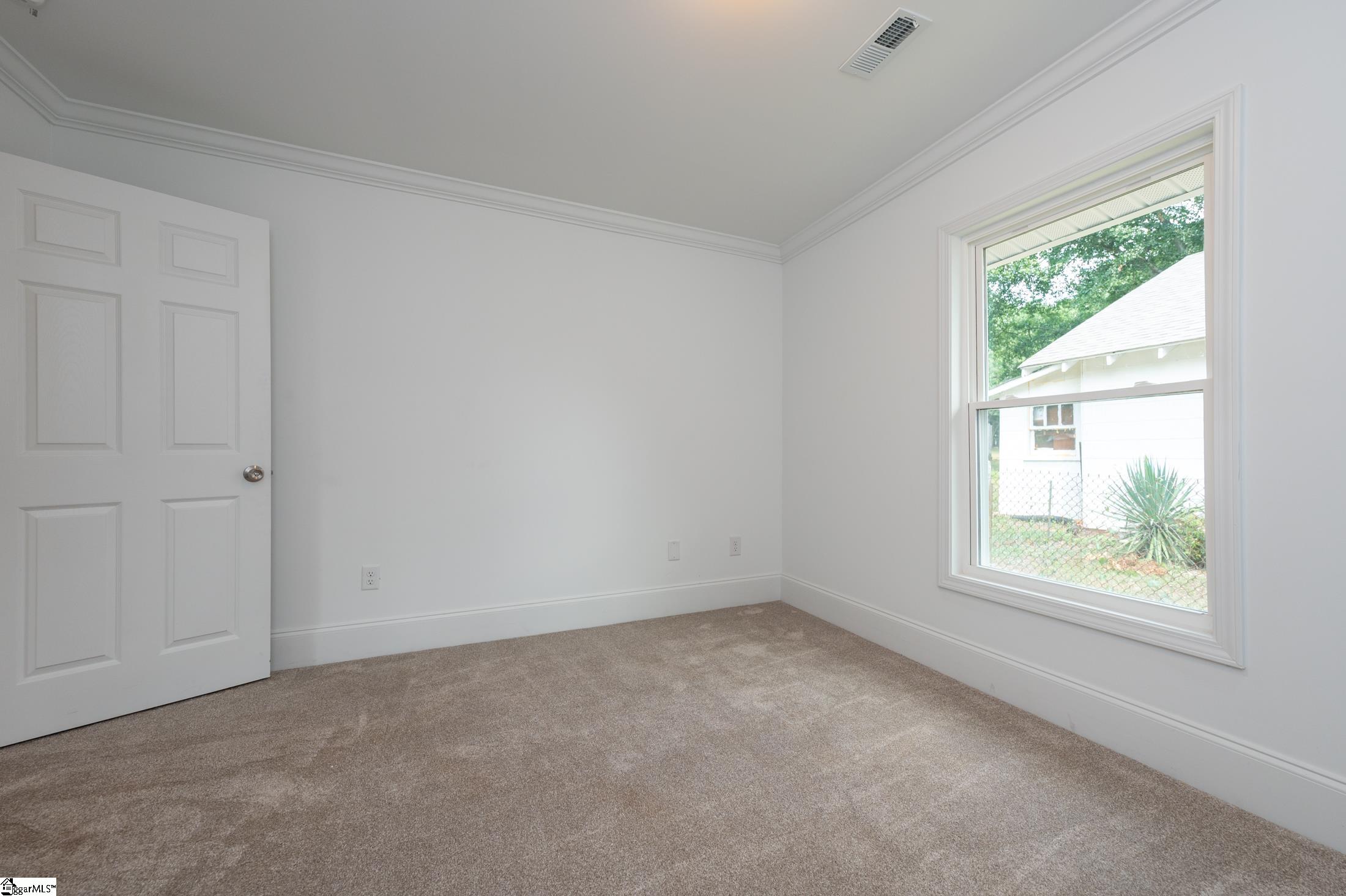 11 Judson Road Greenville, SC 29611 - Photo 16 of 19 Gallery Image 16