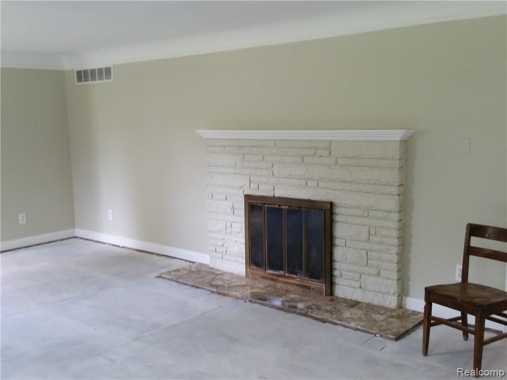 65955 Kuster Road New Haven, MI 48050 - Photo 8 of 15 20150726_133956.jpg