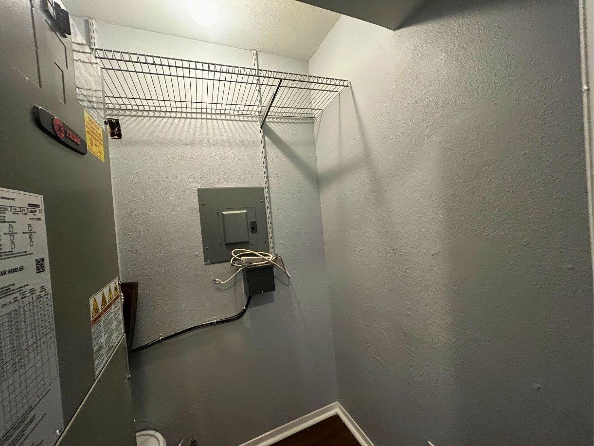 8210 Bent Tree Road, Unit 247 Austin, TX 78759 - Photo 18 of 21 a bathroom with a shower