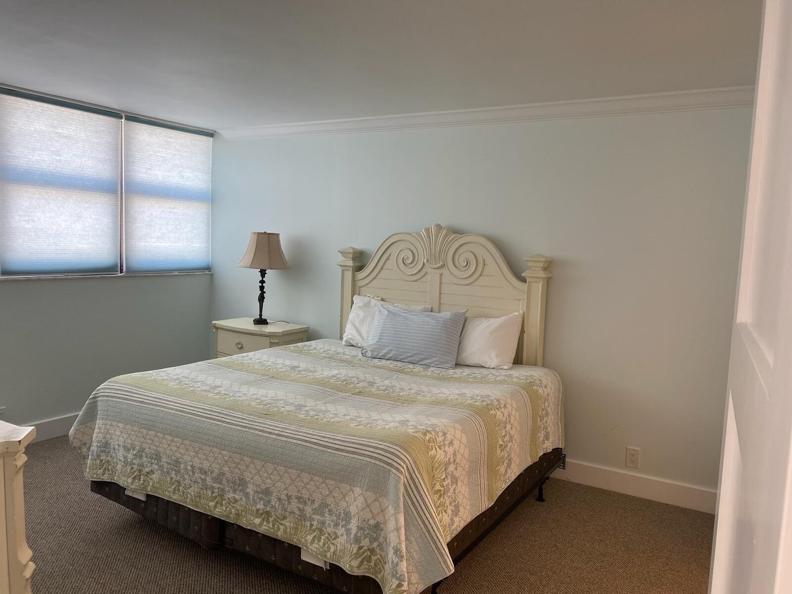 336 Golfview Road, Unit 303 North Palm Beach, FL 33408 - Photo 5 of 12 Master Bedroom