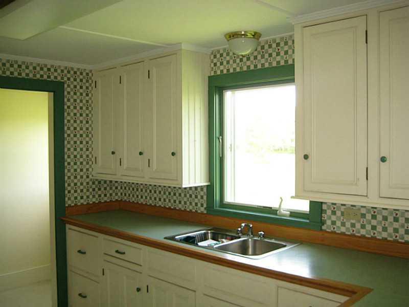 22 Samoset Road Rockland, ME 04841 - Photo 22 of 24 Kitchen.