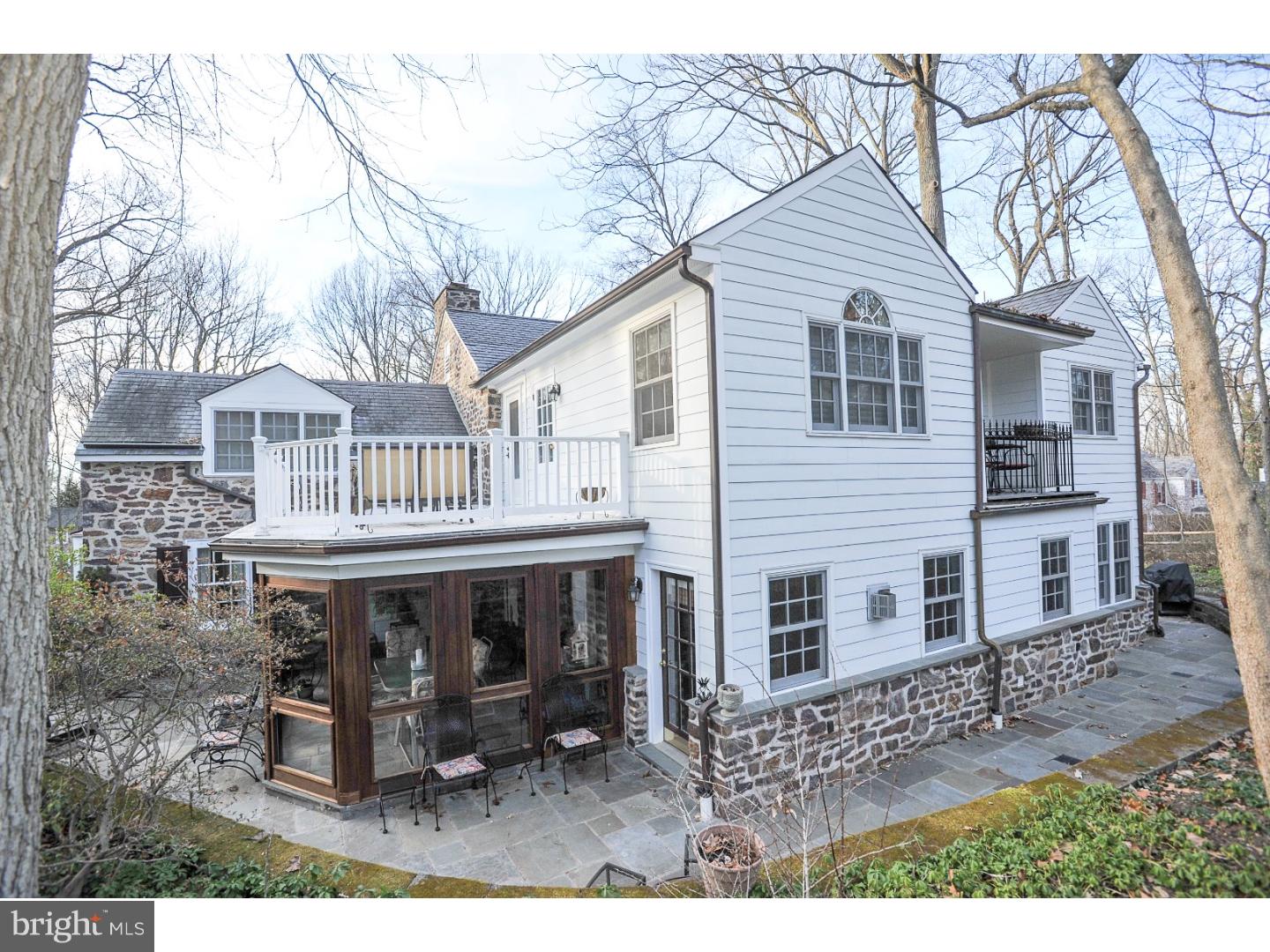 324 Woods Road Glenside, PA 19038 - Photo 9 of 25 Exterior Back