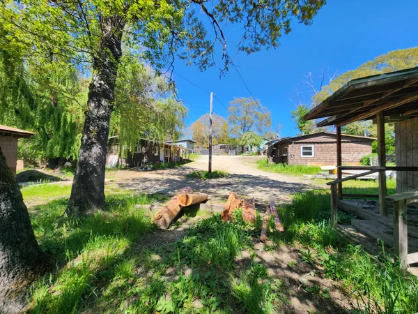 $275,000 | 260 Redway Drive, Redway, CA 95560
