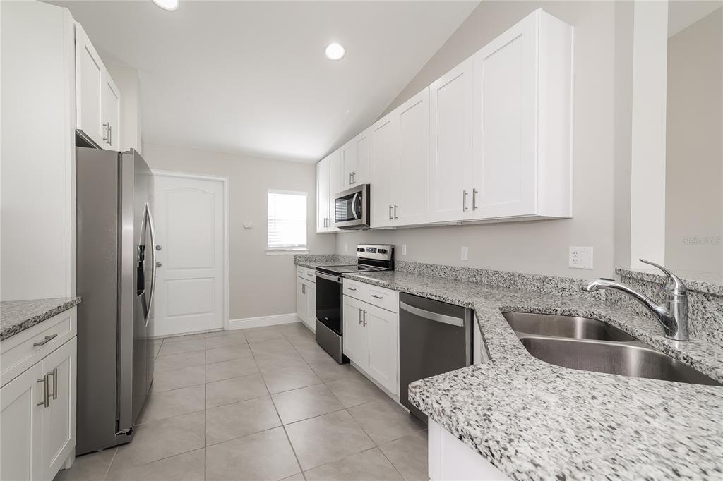 419 Britten Drive Kissimmee, FL 34758 - Photo 6 of 16