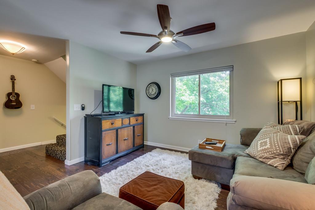 352 Summit Ridge Circle Nashville, TN 37215 - Photo 10 of 28 Gallery Image 10