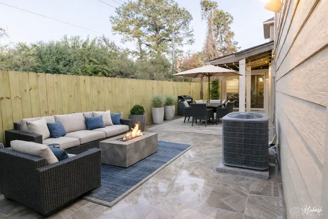 $2,200 | 10904 Panther Court, Houston, TX 77099