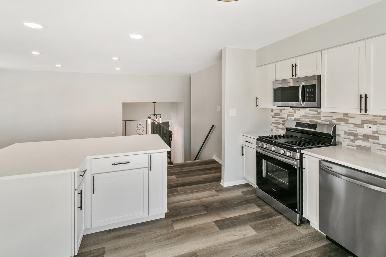 655 Sullivan Lane University Park, IL 60484 - Photo 4 of 24