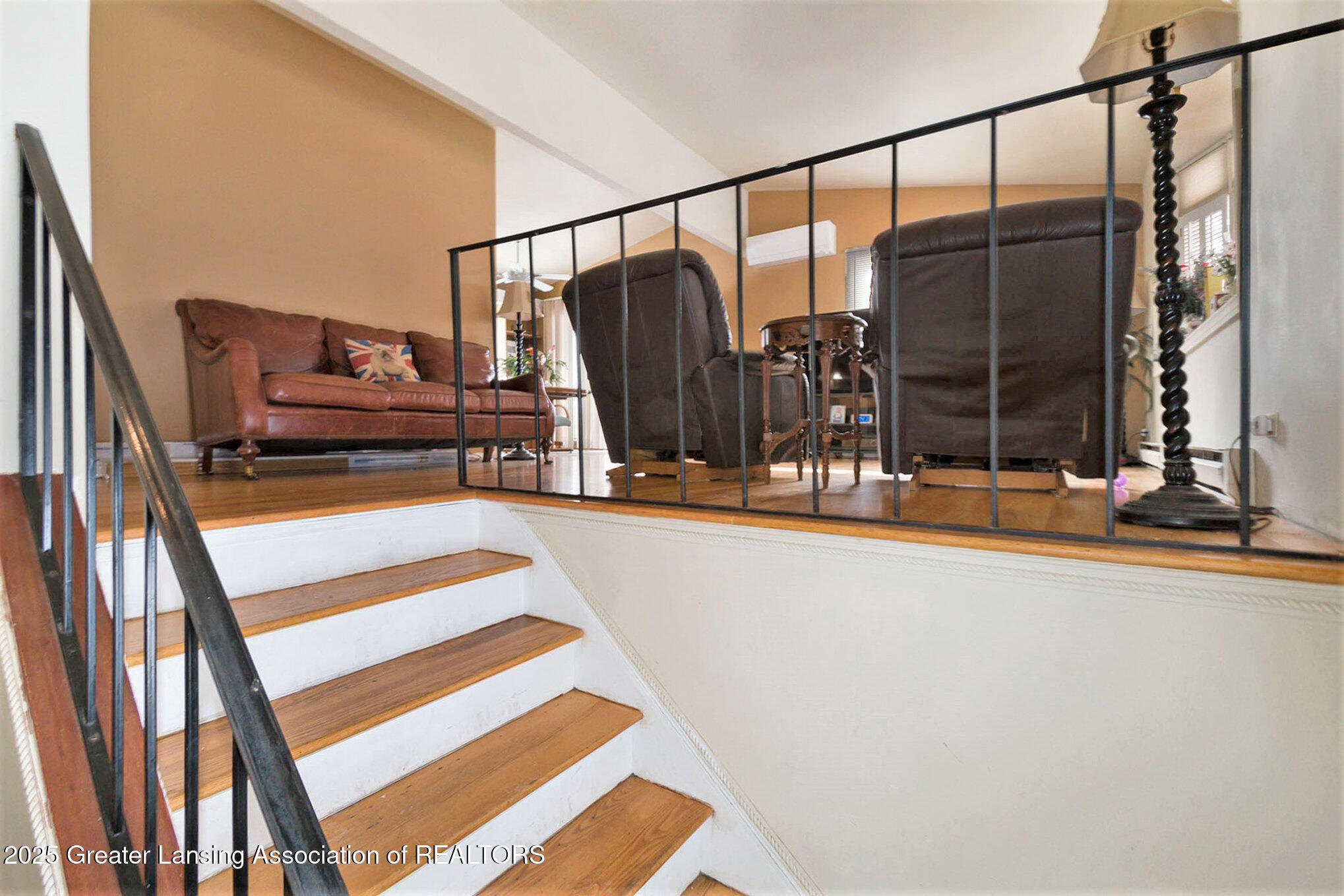 18065 Gregory Road Gregory, MI 48137 - Photo 9 of 35 Staircase
