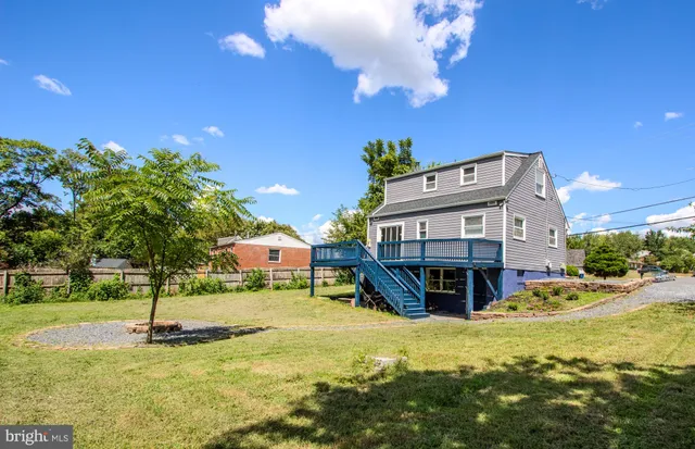 $529,900 | 7924 Manassas Drive, Manassas, VA 20111