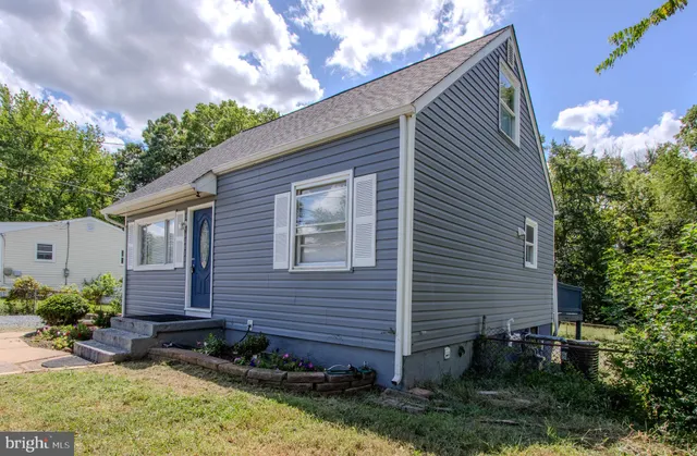 $529,900 | 7924 Manassas Drive, Manassas, VA 20111