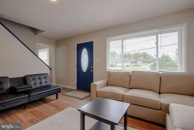 $529,900 | 7924 Manassas Drive, Manassas, VA 20111