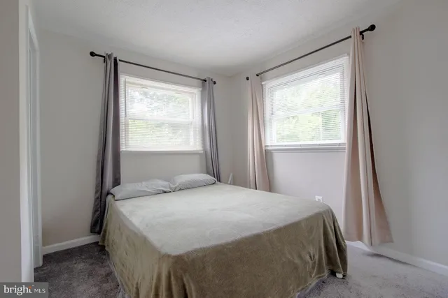 $529,900 | 7924 Manassas Drive, Manassas, VA 20111