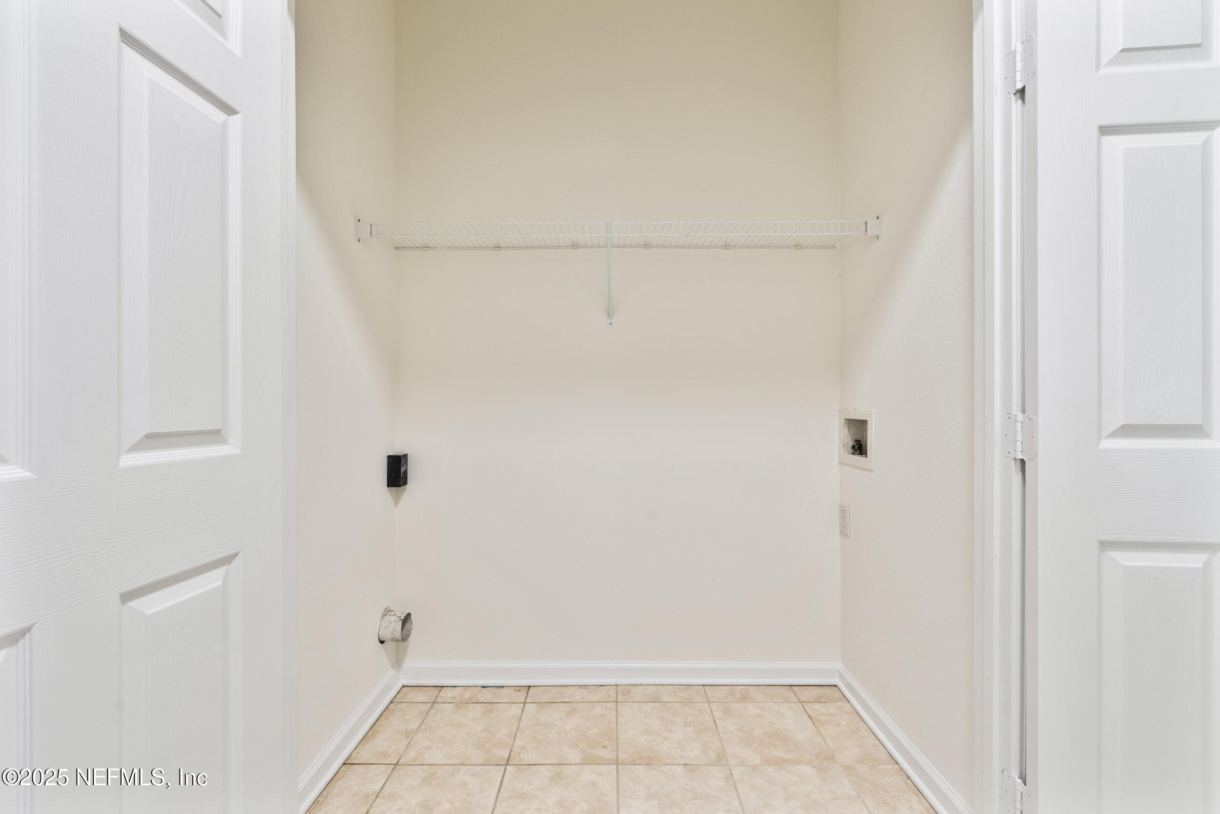 7990 Baymeadows Road East, Unit 120 Jacksonville, FL 32256 - Photo 13 of 38 a view of room