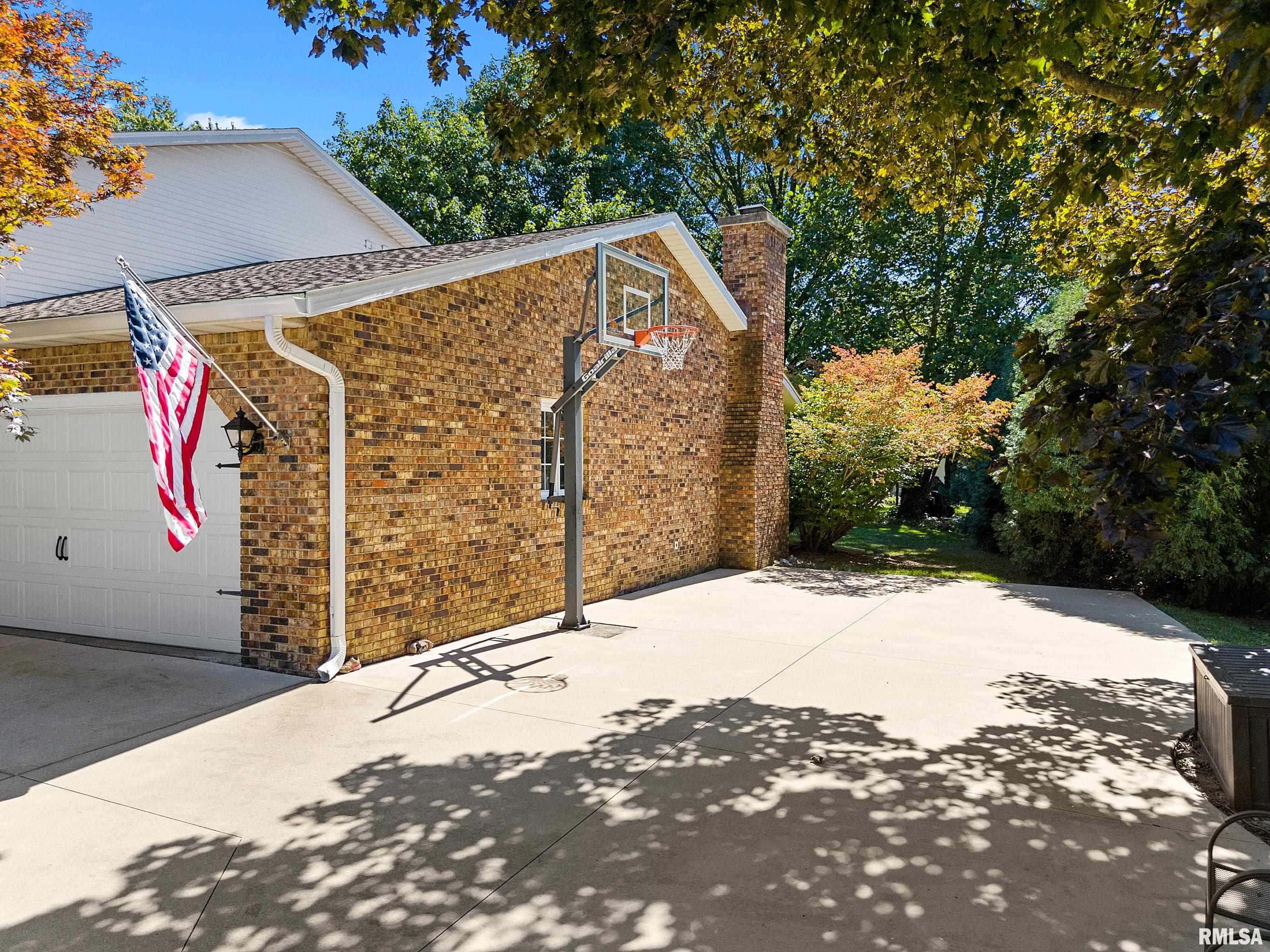 64 Maple Ridge Drive Morton, IL 61550 - Photo 20 of 65 Gallery Image 20