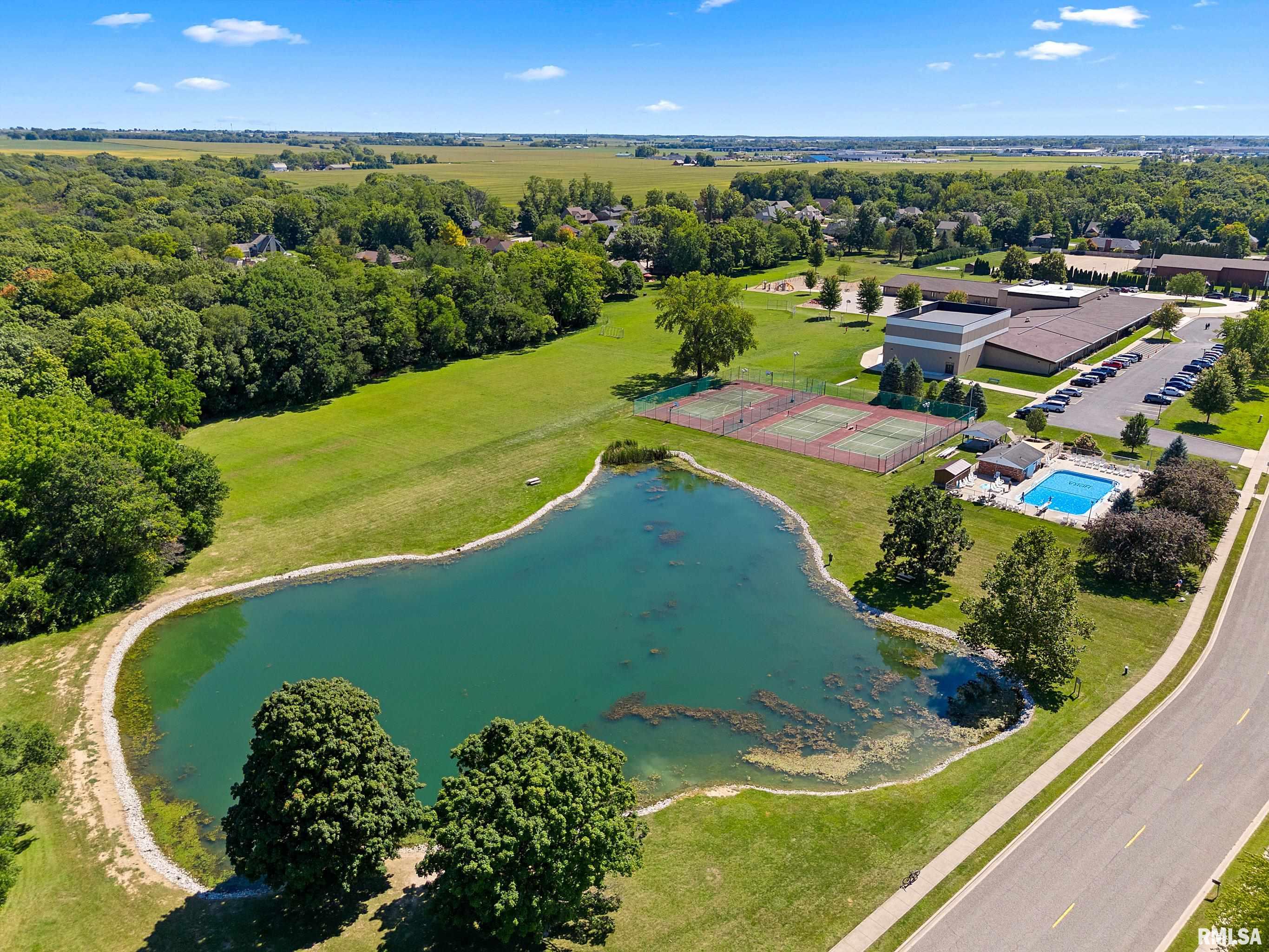 64 Maple Ridge Drive Morton, IL 61550 - Photo 6 of 65 Gallery Image 6
