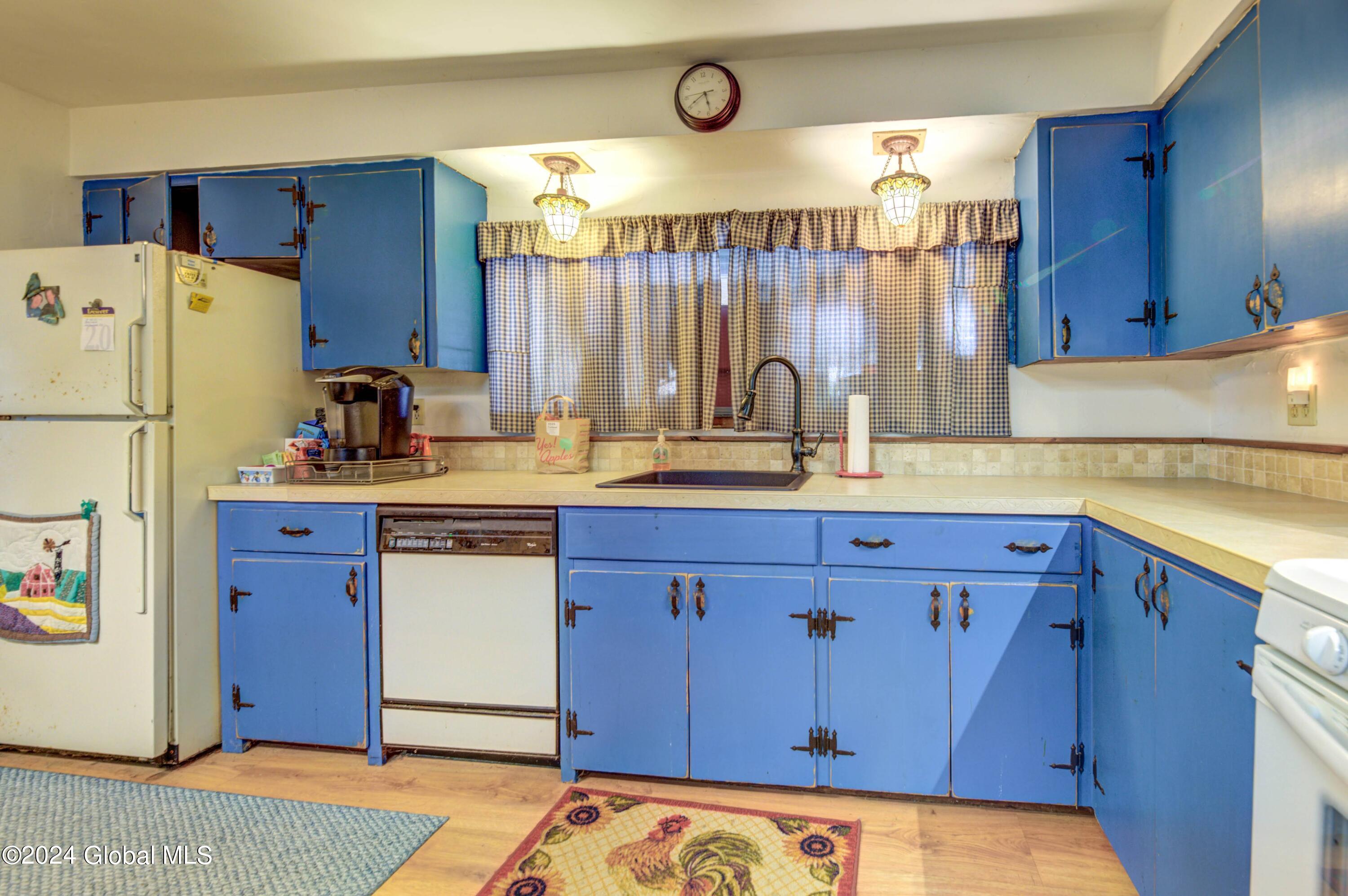 263 Griffis Road Gloversville, NY 12078 - Photo 32 of 91 263 Griffis Rd-29