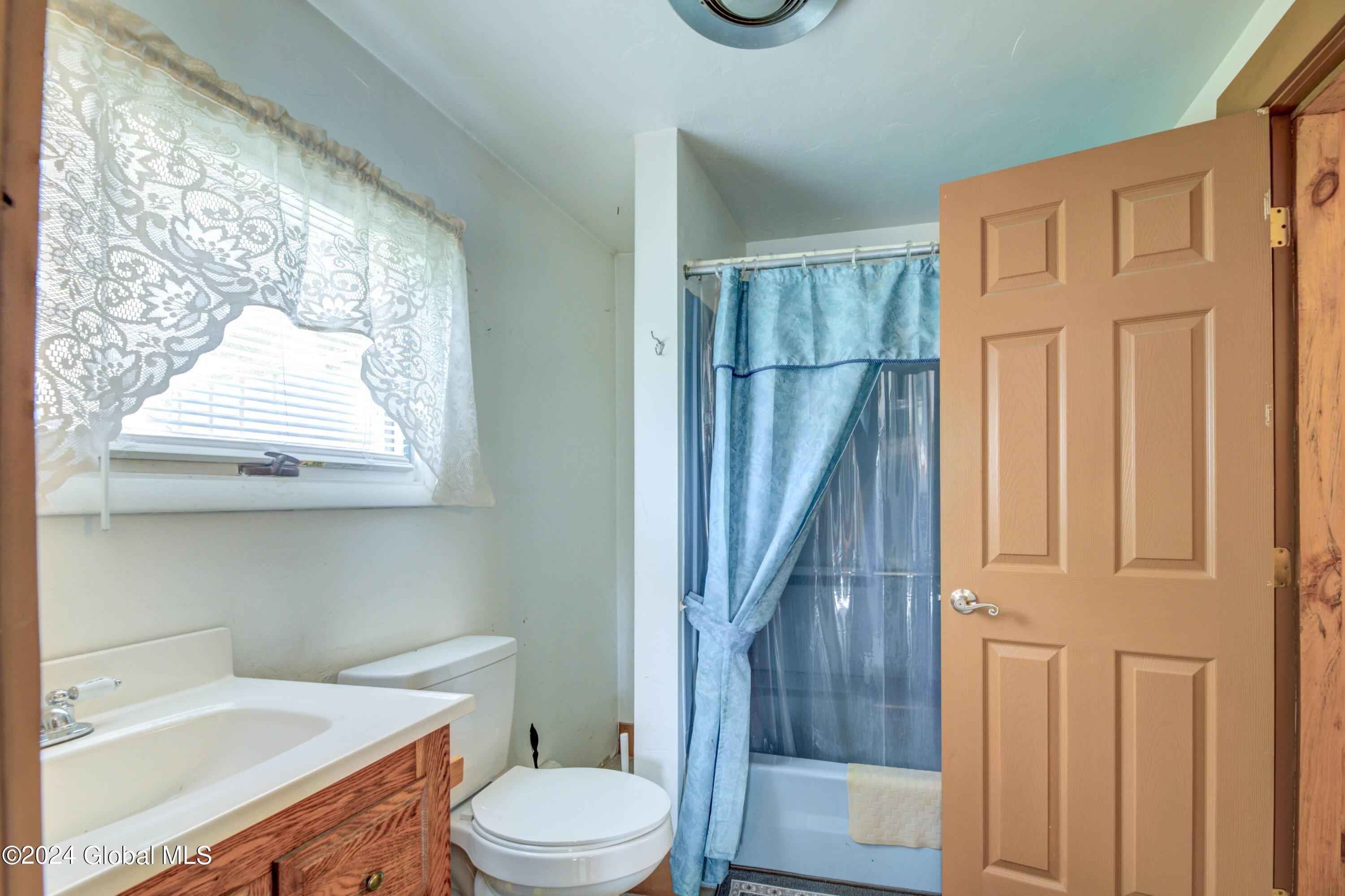 263 Griffis Road Gloversville, NY 12078 - Photo 39 of 91 263 Griffis Rd-36