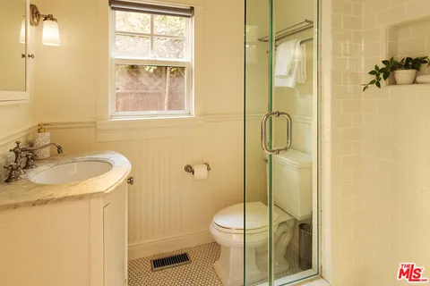 $1,895,000 | 1954 Comstock Avenue, Los Angeles, CA 90025