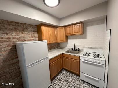 479 State Street, Unit 7 Albany, NY 12203 - Photo 10 of 10 102d9930-8066-4d9e-8818-ddfe723aba49
