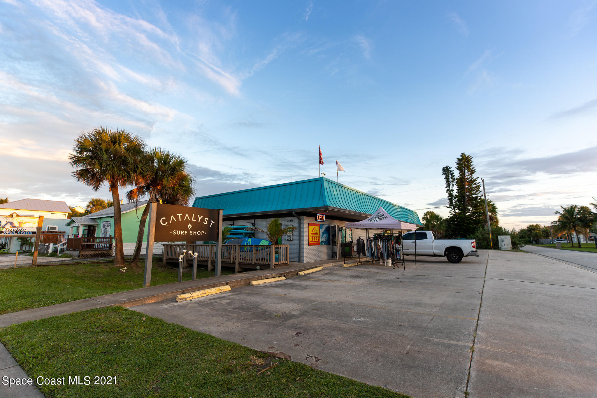 1465 South Harbor City Boulevard, Unit 404 Melbourne, FL 32901 - Photo 42 of 55 a view of outdoor space yard and patio