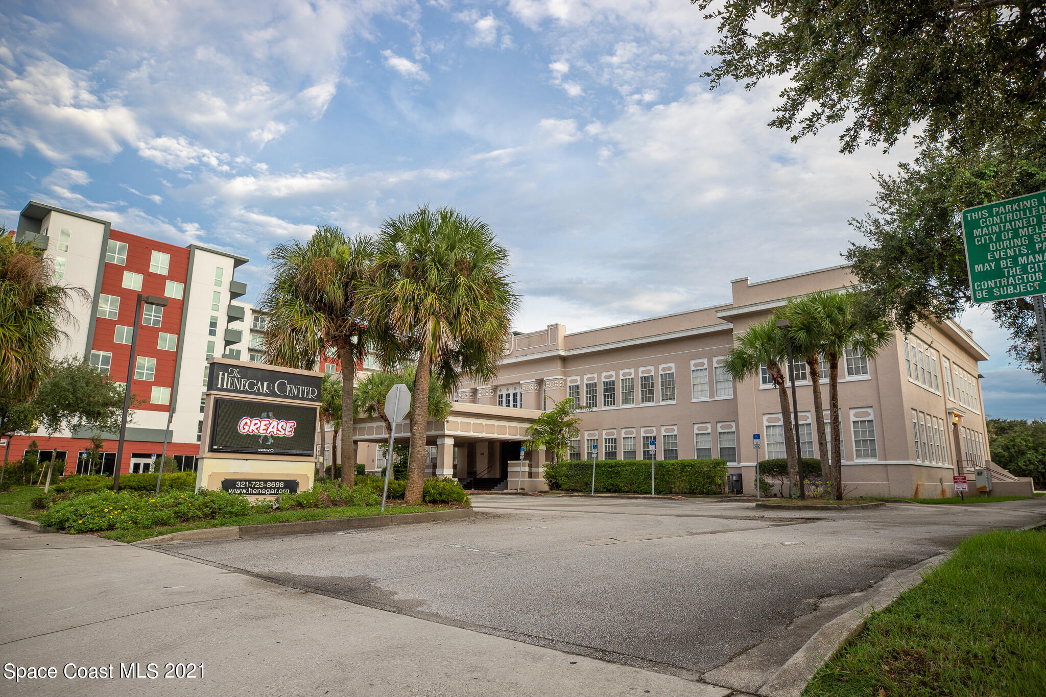 1465 South Harbor City Boulevard, Unit 404 Melbourne, FL 32901 - Photo 49 of 55 front view of a building with a street
