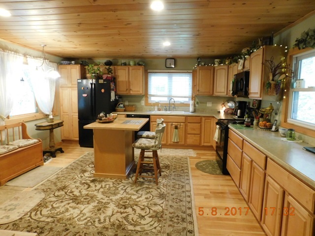 263 Valley Street Springfield, VT 05156 - Photo 13 of 28