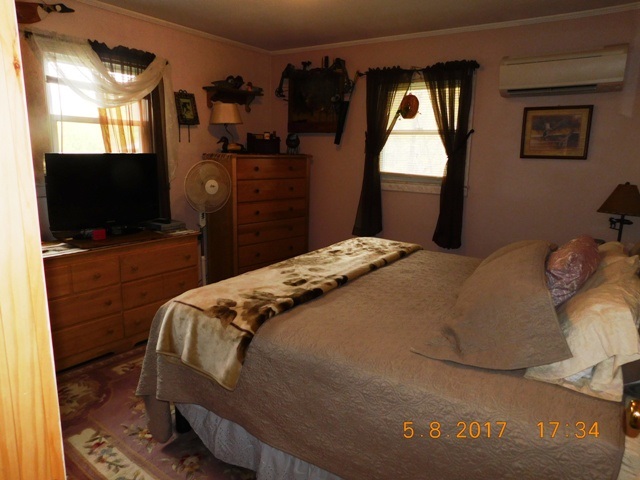 263 Valley Street Springfield, VT 05156 - Photo 20 of 28