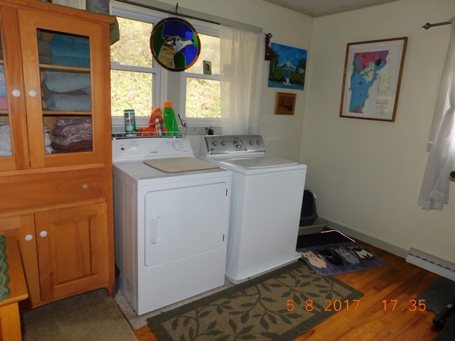 263 Valley Street Springfield, VT 05156 - Photo 21 of 28