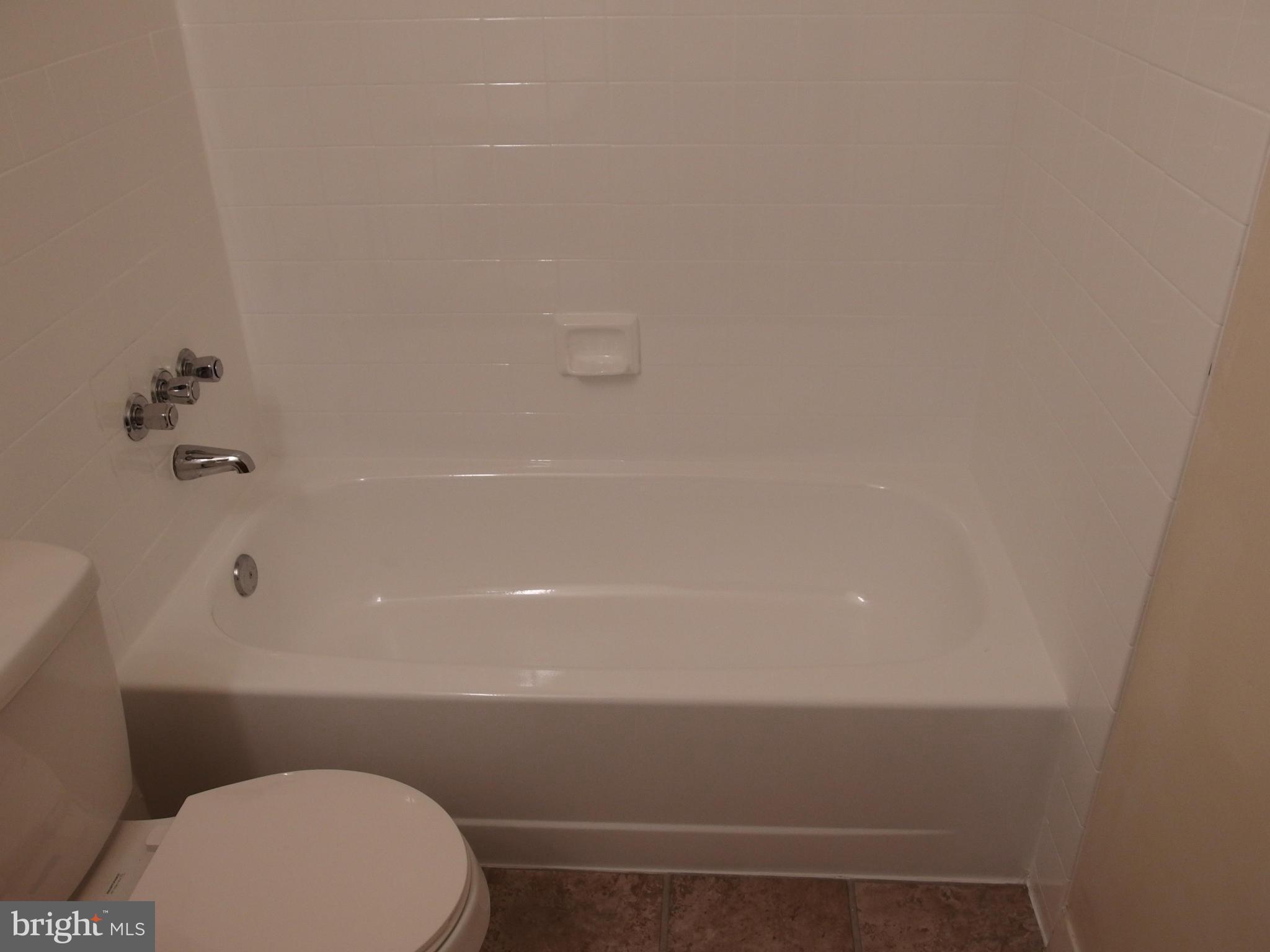 9065 North Laurel Road, Unit B Laurel, MD 20723 - Photo 8 of 12 Bath