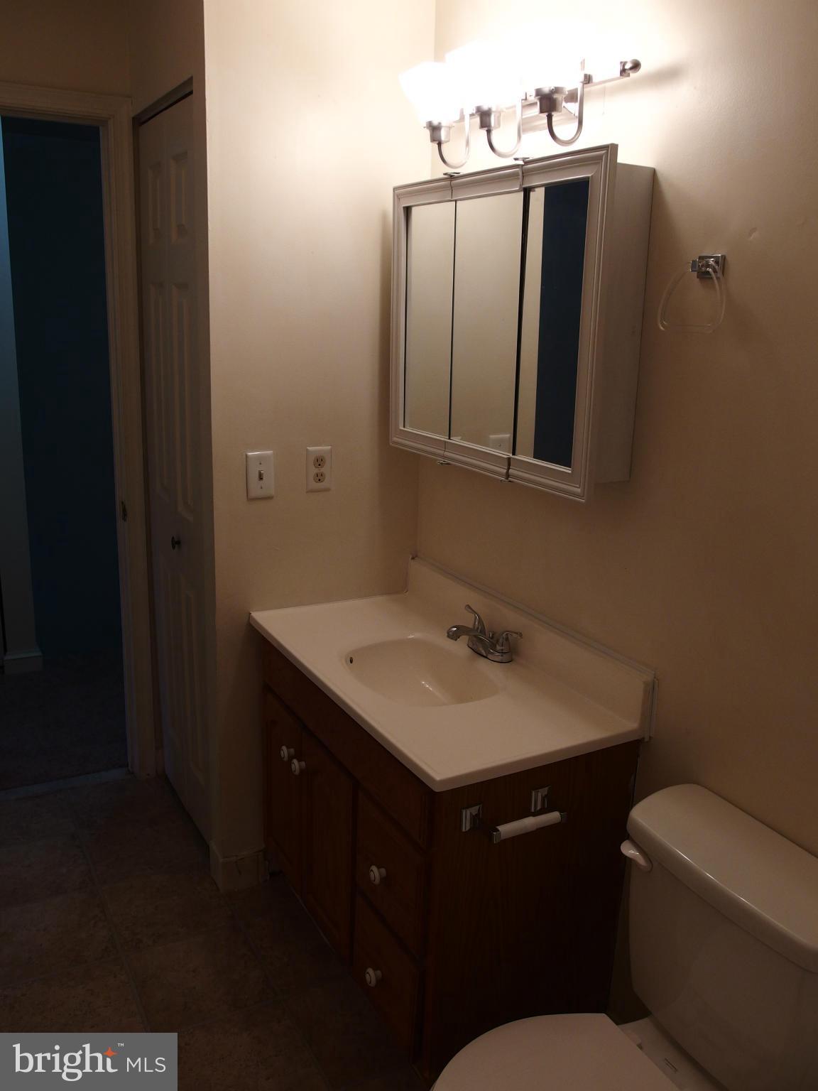 9065 North Laurel Road, Unit B Laurel, MD 20723 - Photo 9 of 12 Bath